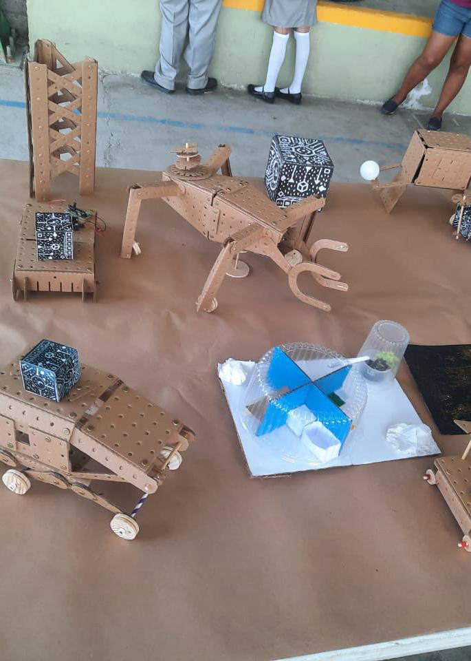 Rovers elaborated by kids during a KitCo Camp